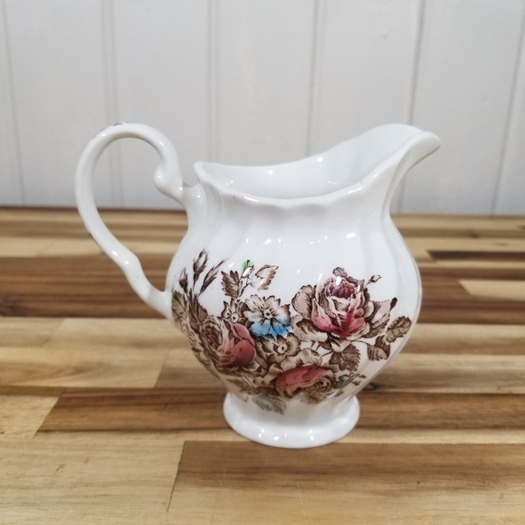 VTG Johnson Brothers Regency Devon Sprays 10oz Creamer Pitcher Made in England - Picture 4 of 8